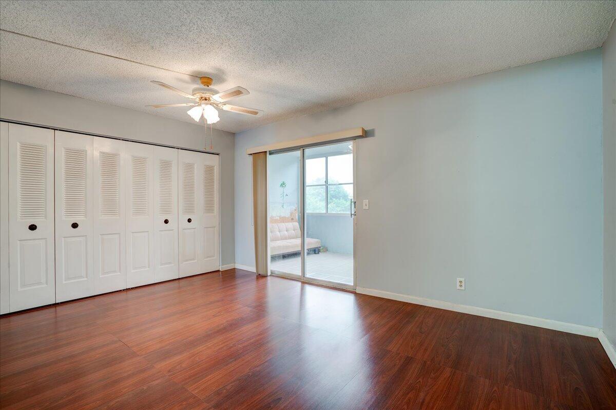 250 Southampton C Property Photo 18