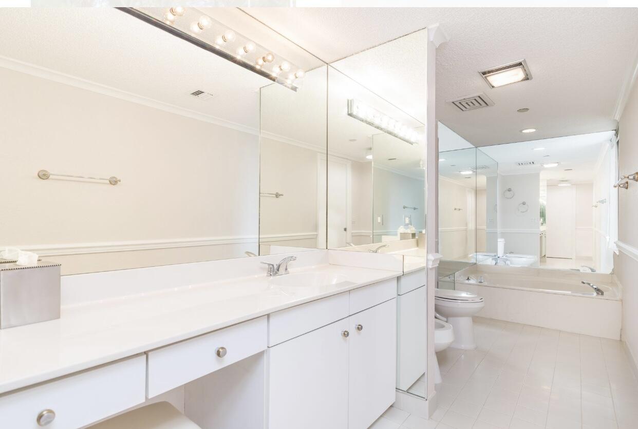 4100 N Ocean Drive 1704 Property Photo 8