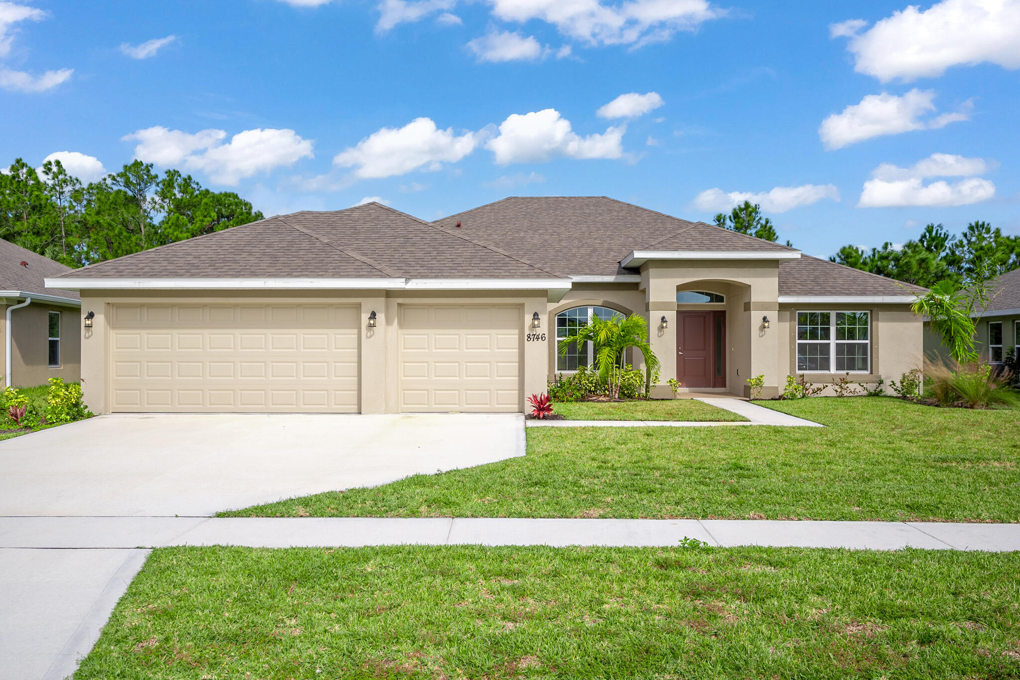 8746 Waterstone Boulevard Property Photo 1