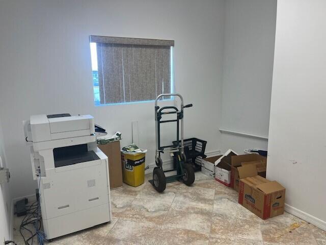 1315 N Dixie Hwy Highway Property Photo 2