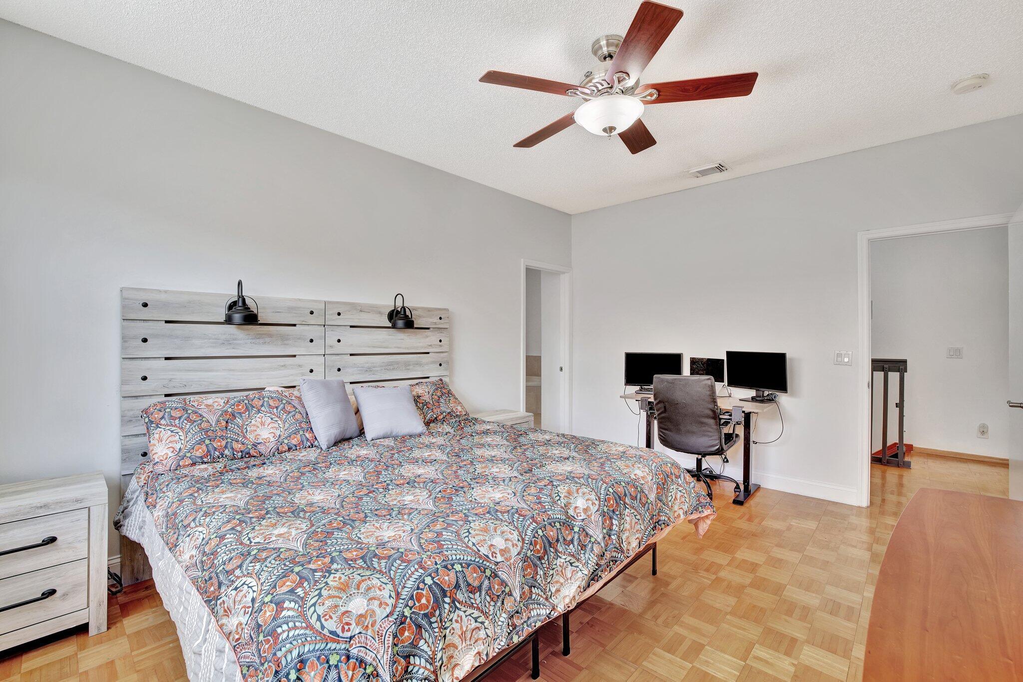 3768 Sw 50th Court Property Photo 44