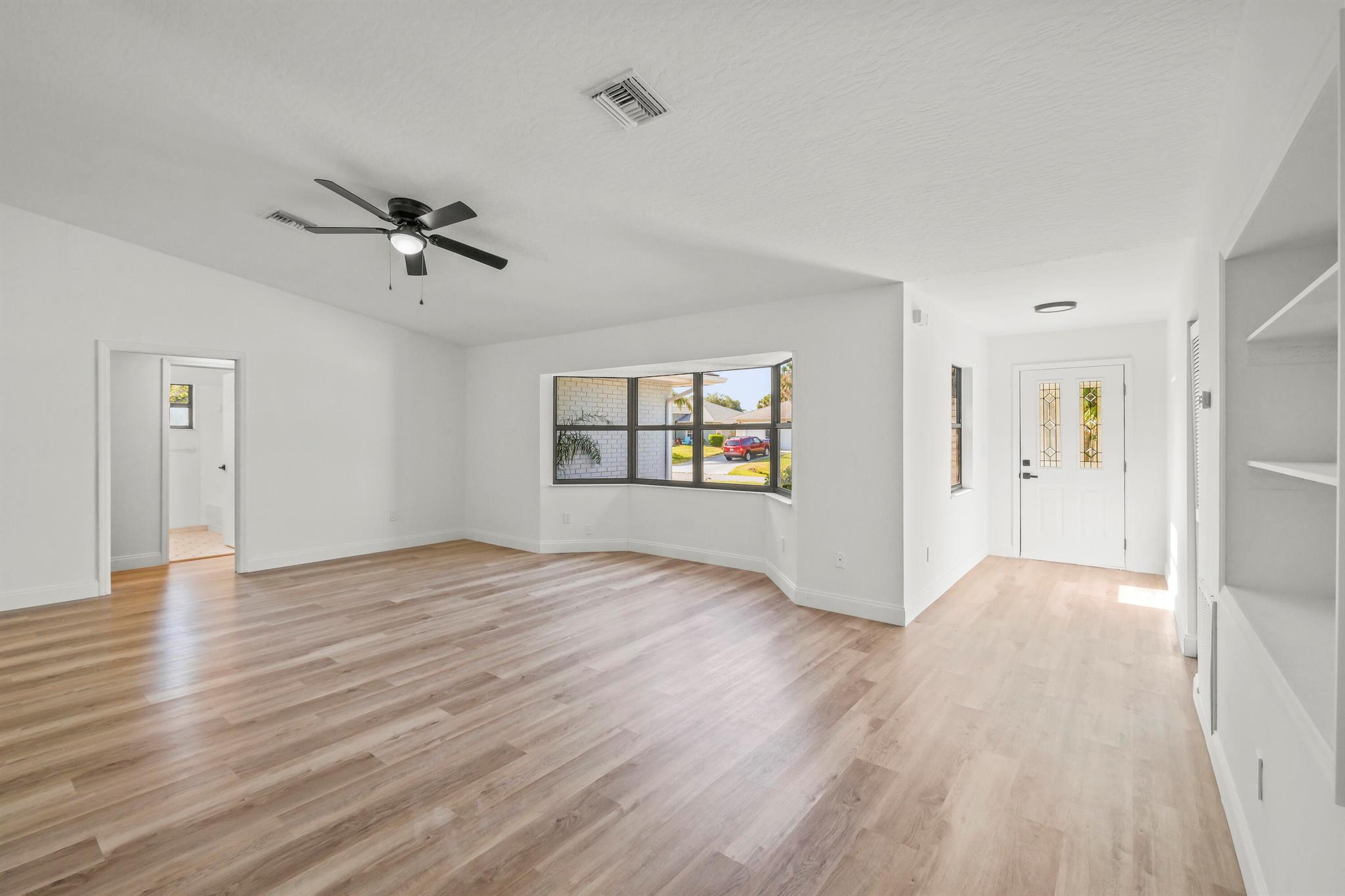 661 Jordan Avenue Property Photo 8