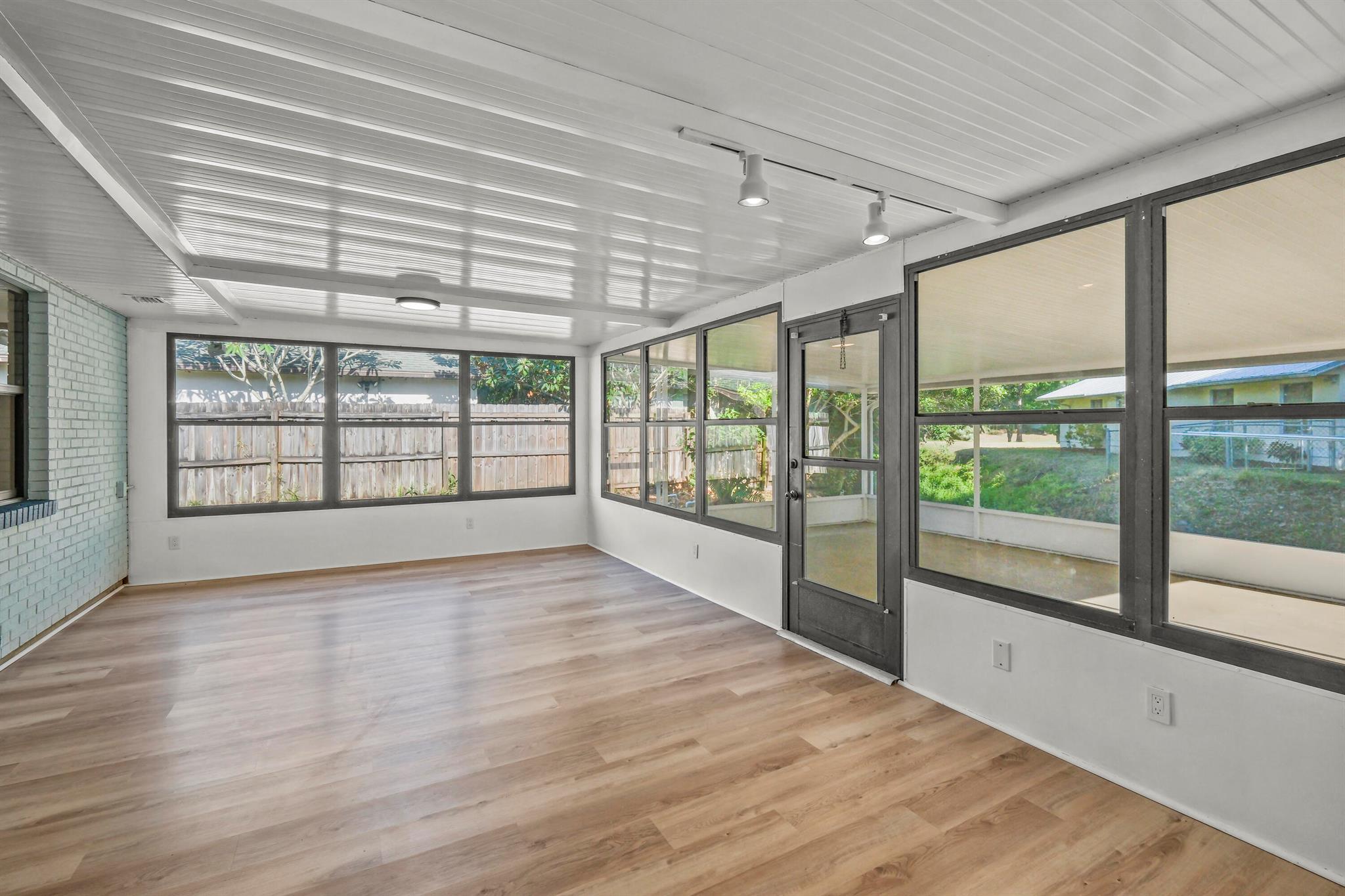 661 Jordan Avenue Property Photo 10