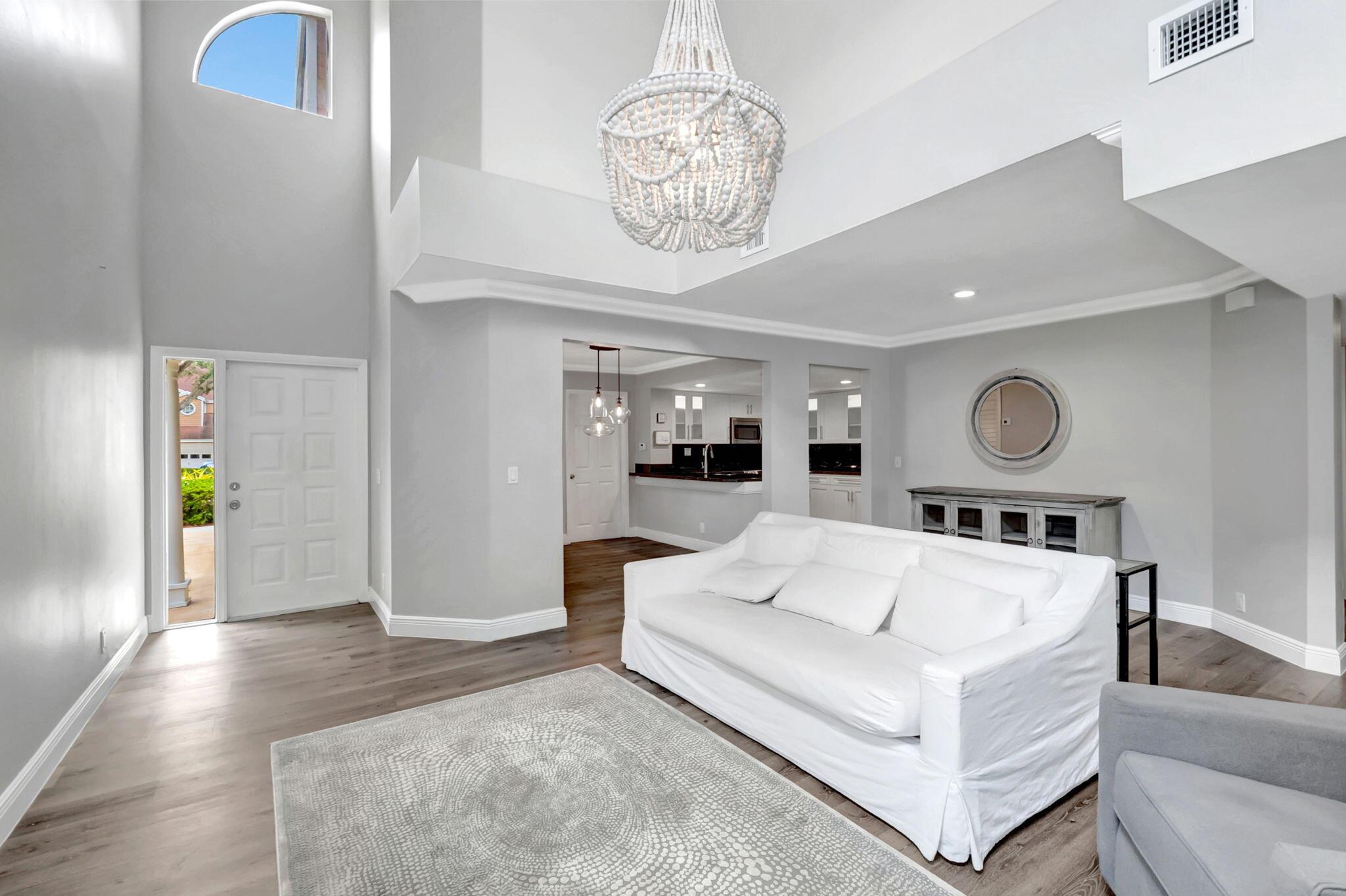 5298 Buckhead Circle 1040 Property Photo 6