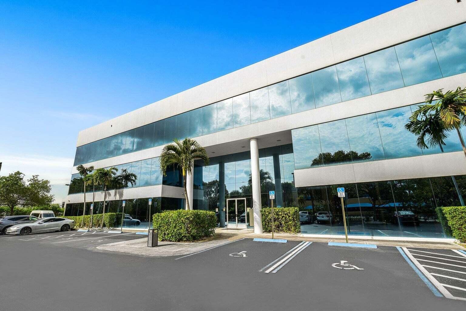 1000 Nw 65 Street 201-a Property Photo 3