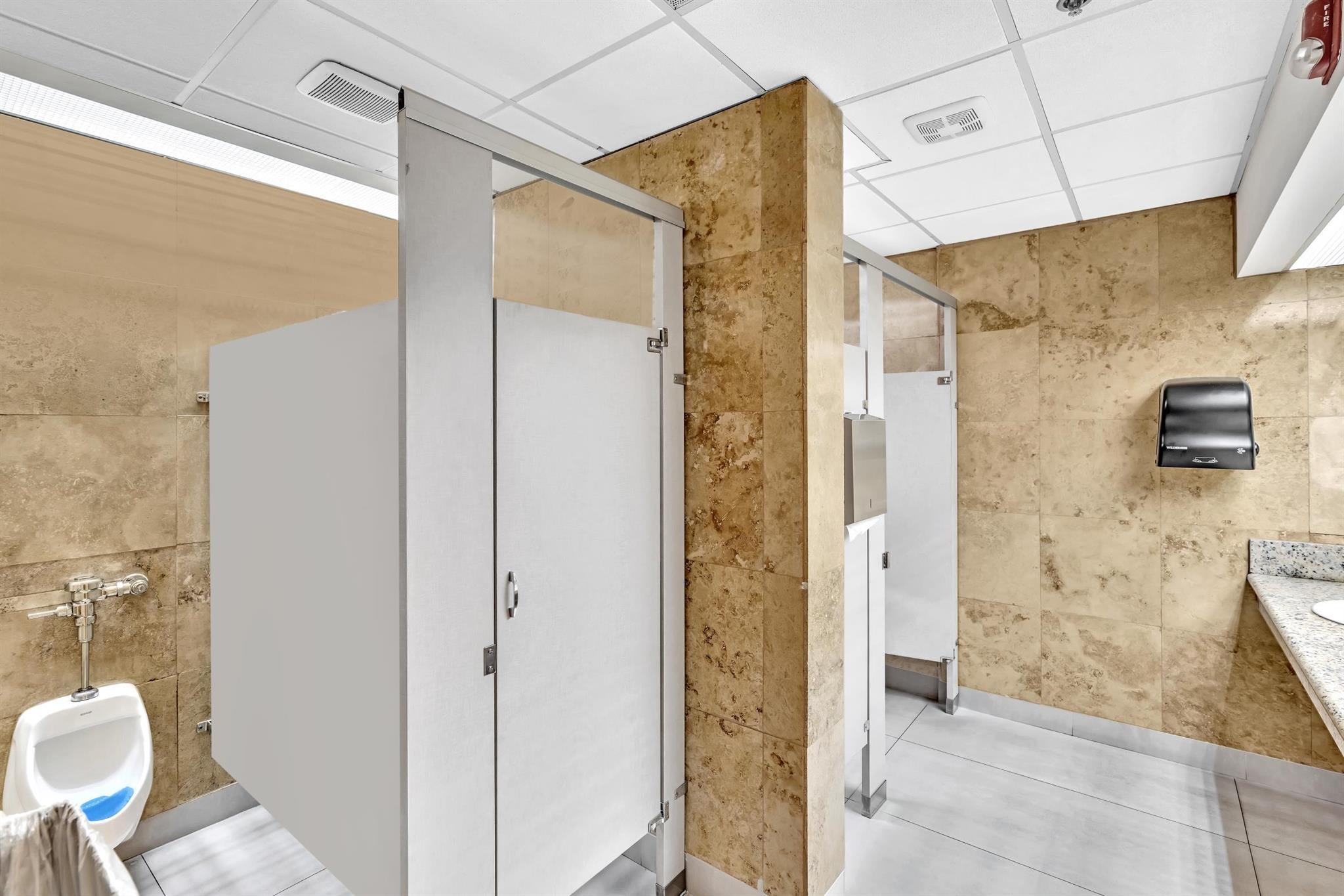 1000 Nw 65 Street 201-a Property Photo 8