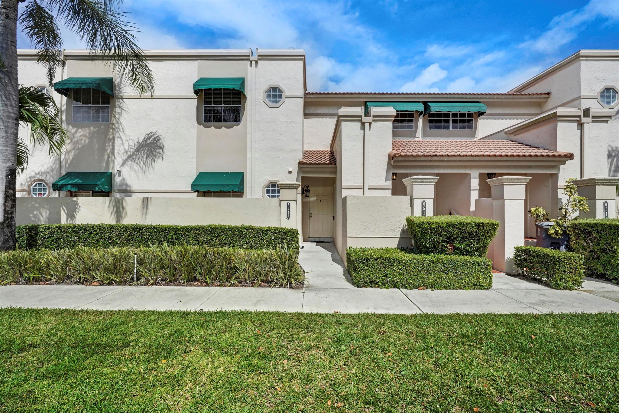 6513 Via Regina Property Photo 1