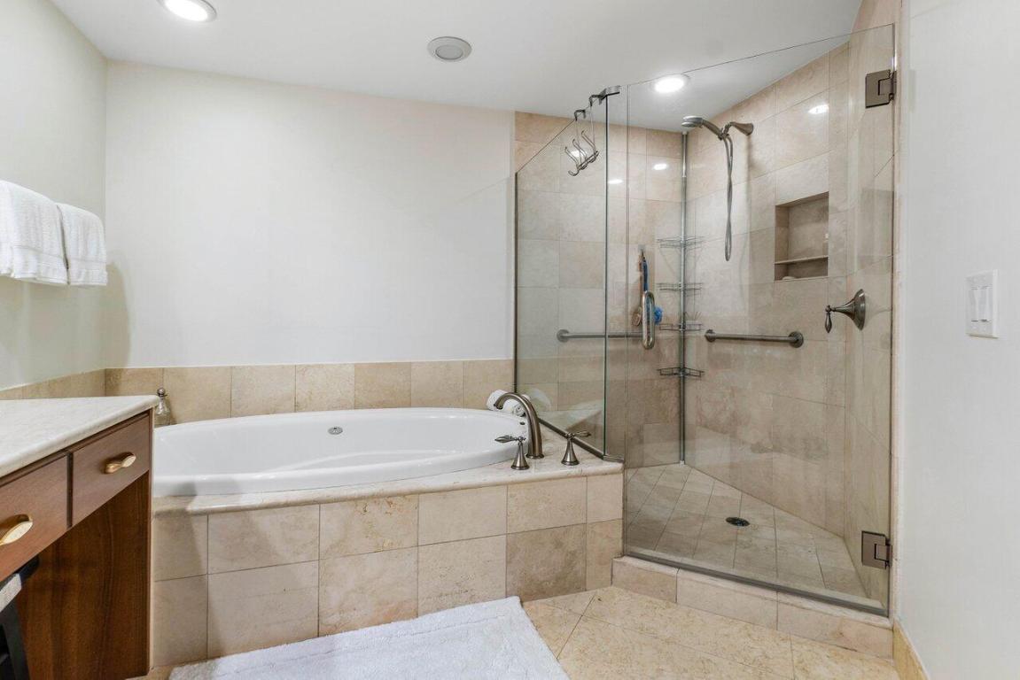 3800 N Ocean Drive 1651 Property Photo 19