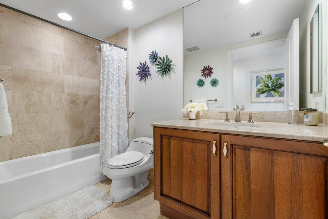 3800 N Ocean Drive 1651 Property Photo 23