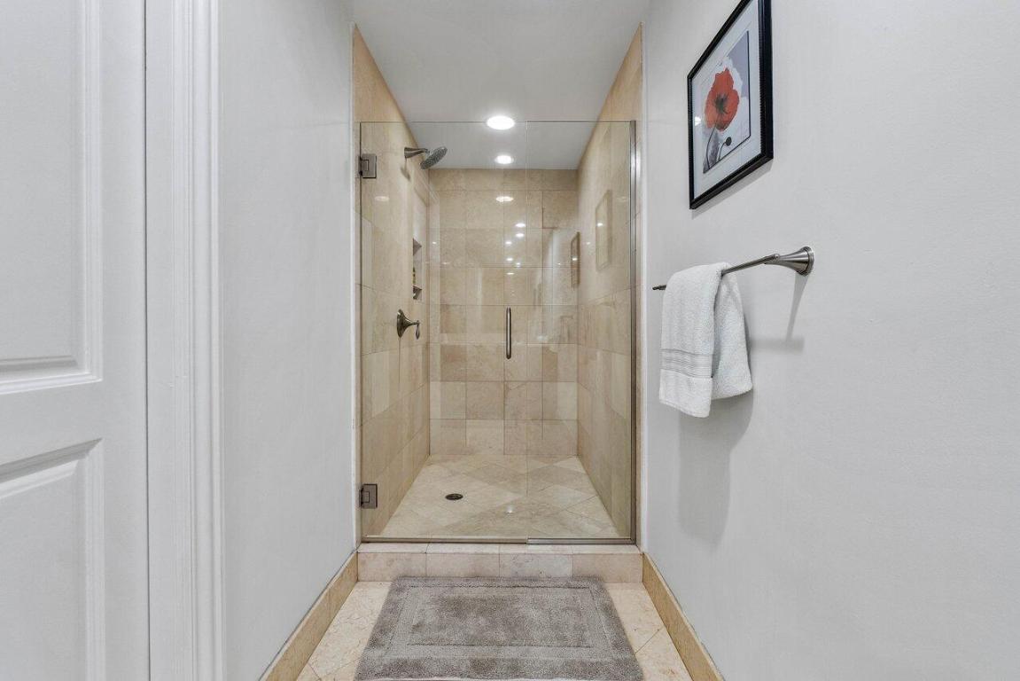 3800 N Ocean Drive 1651 Property Photo 26