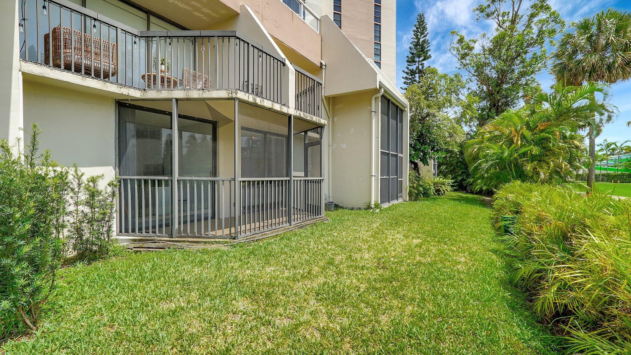 20325 W Country Club Drive L8 Property Photo 75