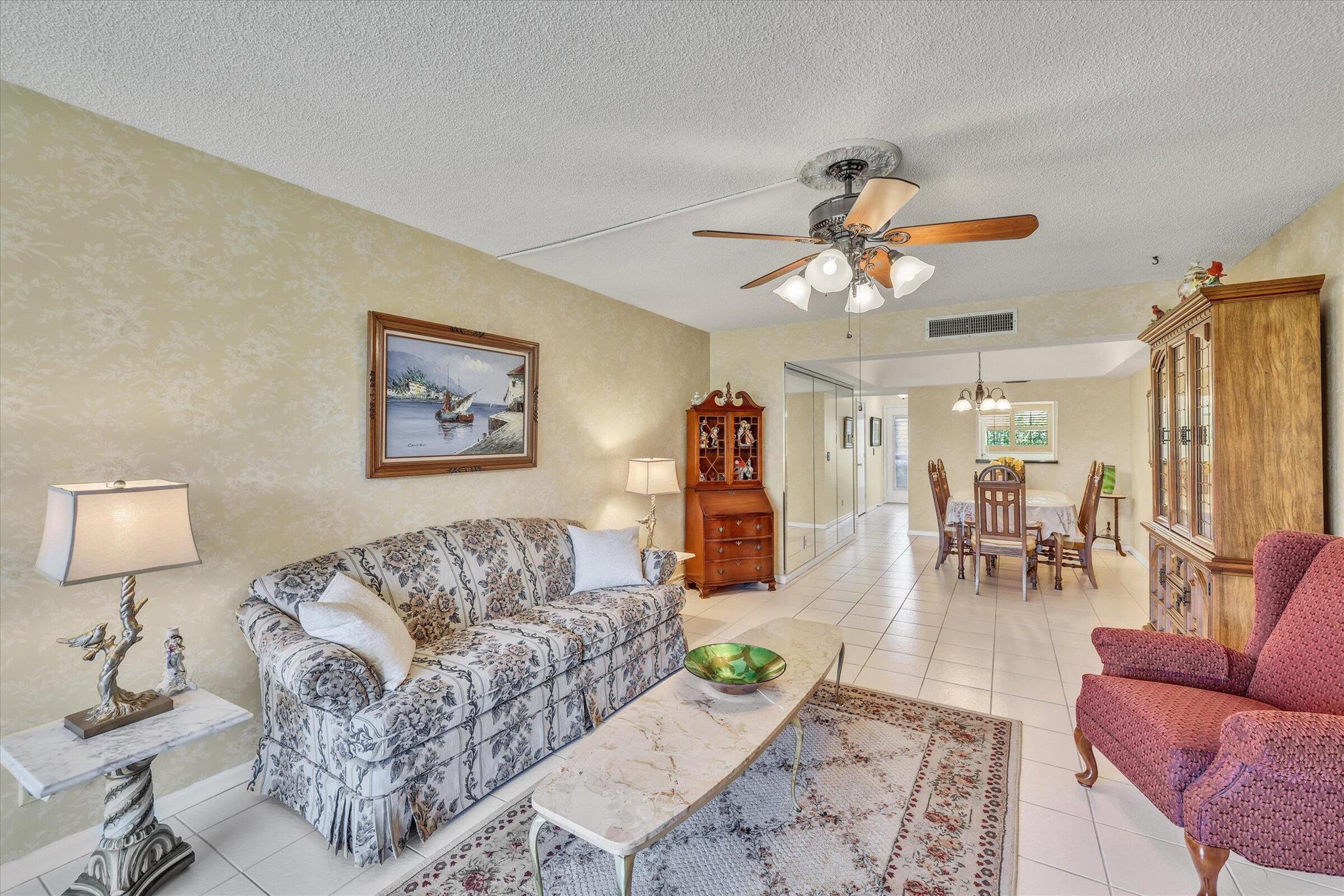 23099 Barwood Lane N 102 Property Photo 18