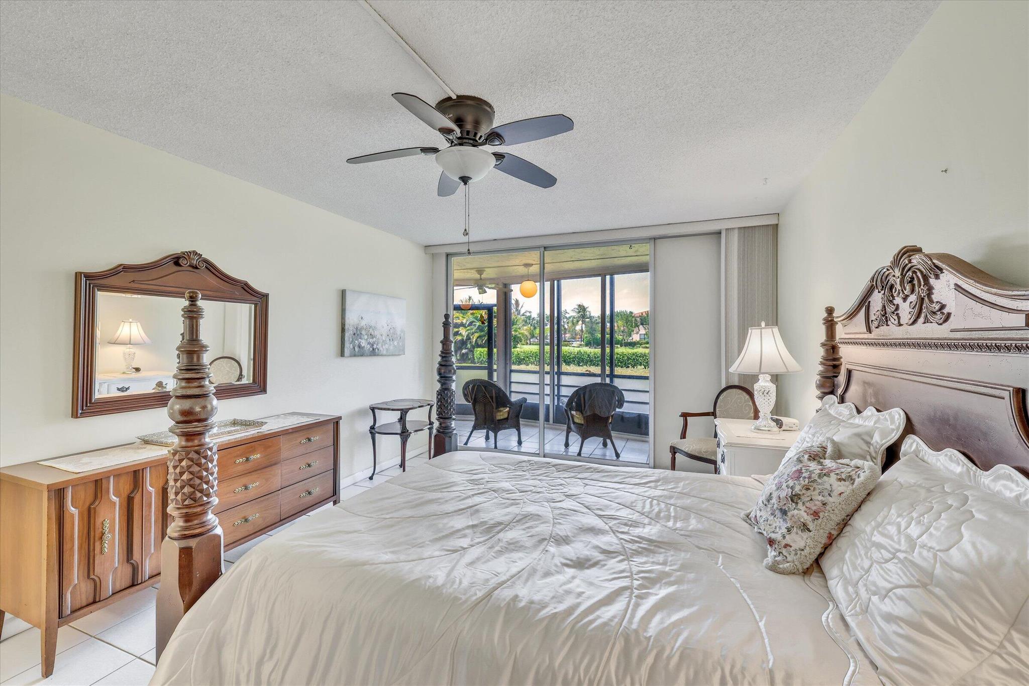 23099 Barwood Lane N 102 Property Photo 29