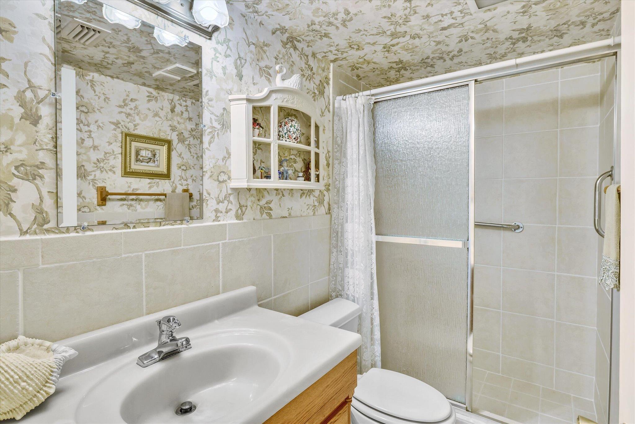 23099 Barwood Lane N 102 Property Photo 36