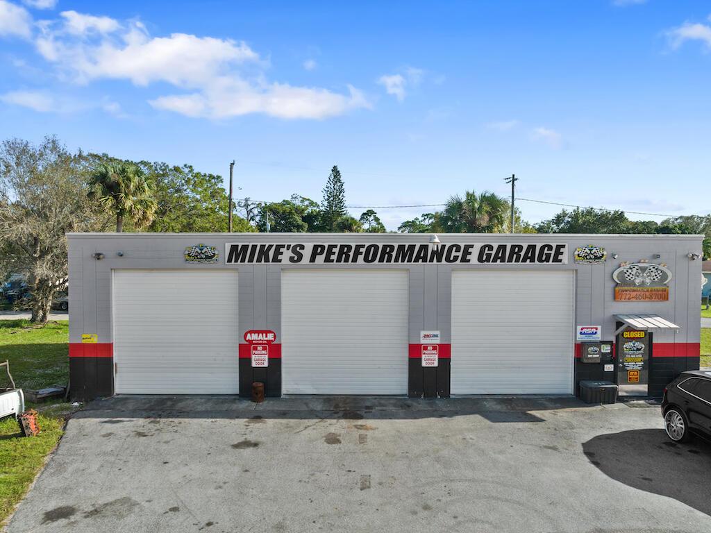 1390 S 27th Street Property Photo 1
