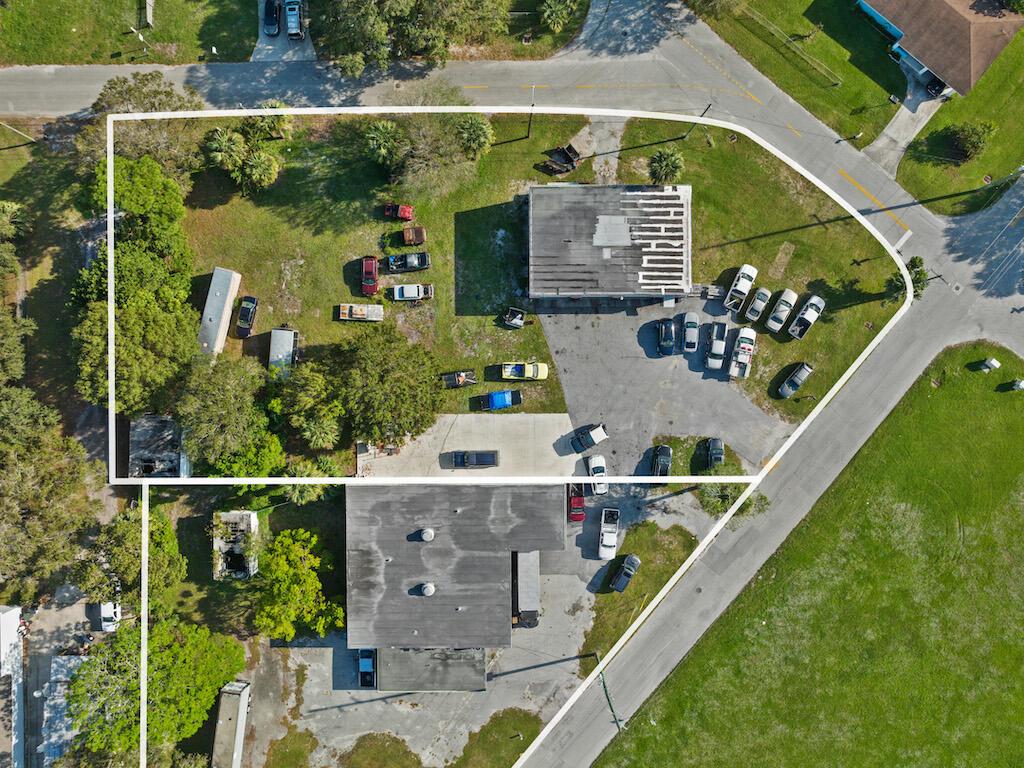 1390 S 27th Street Property Photo 5