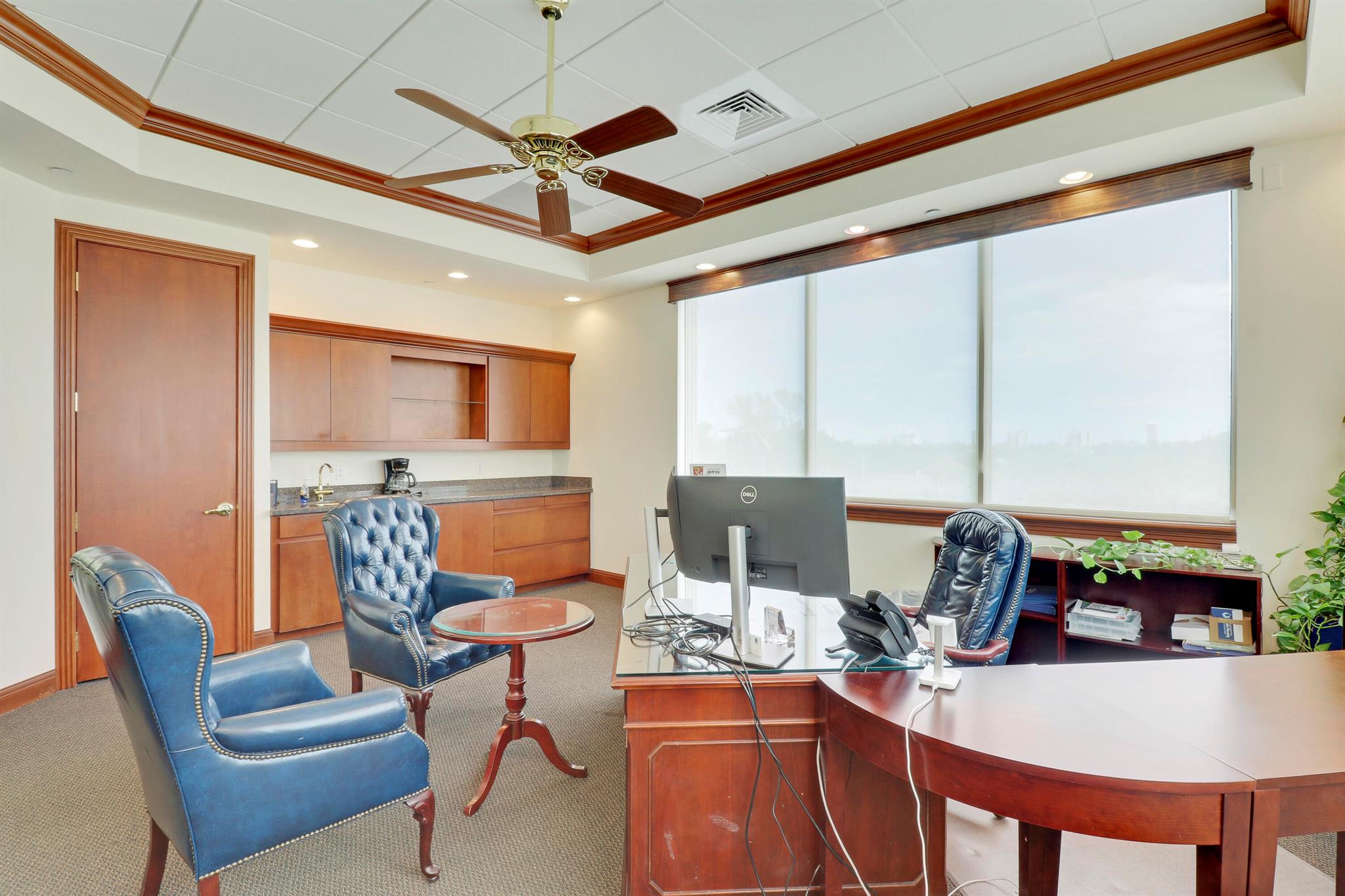 6751 N Federal Highway 400 401 402 403 Property Photo 9