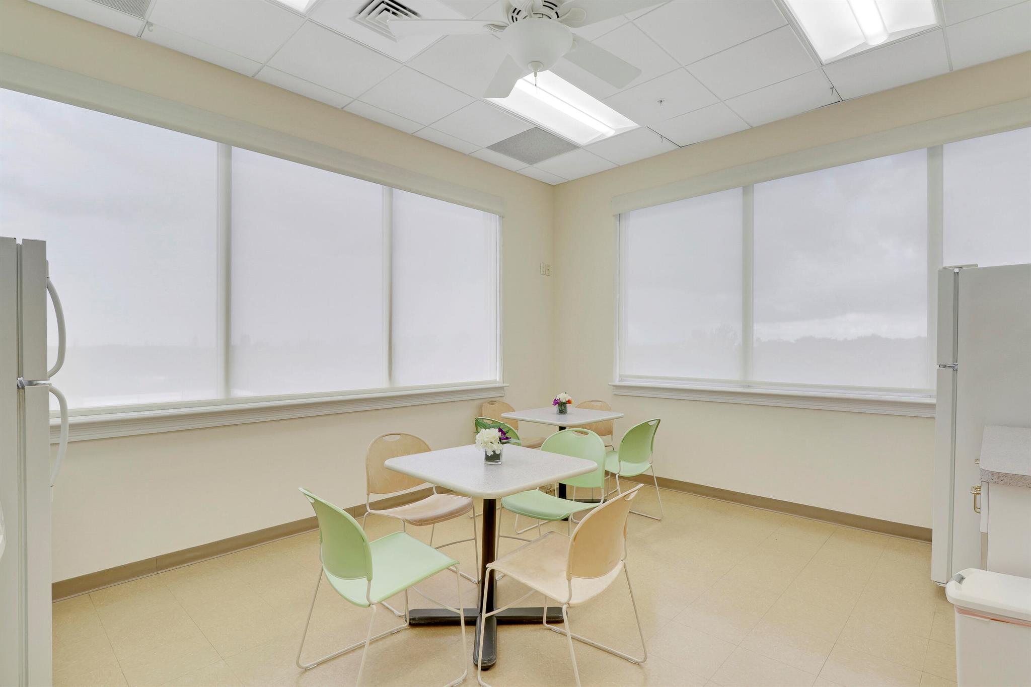 6751 N Federal Highway 400 401 402 403 Property Photo 15