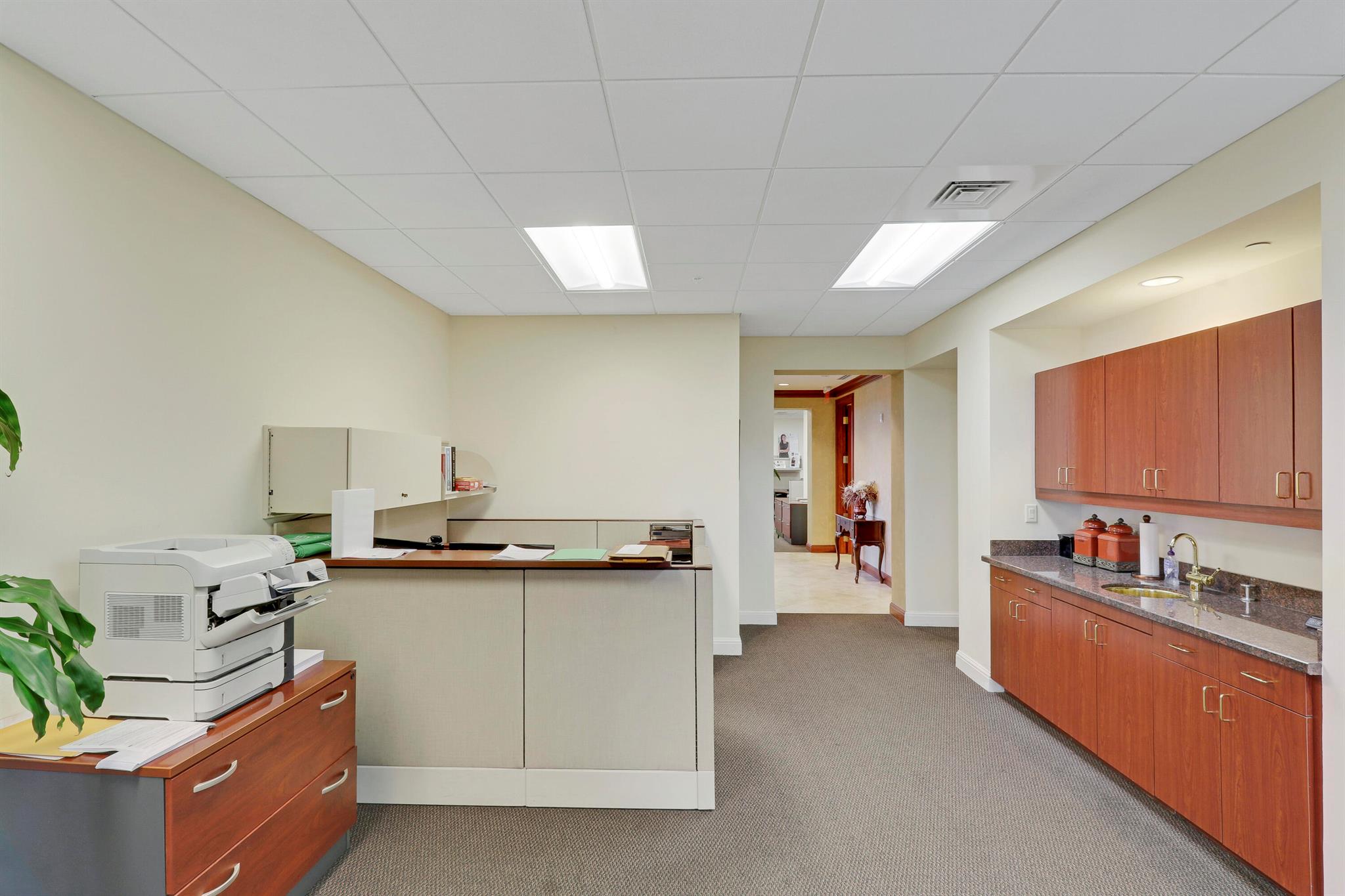 6751 N Federal Highway 400 401 402 403 Property Photo 30
