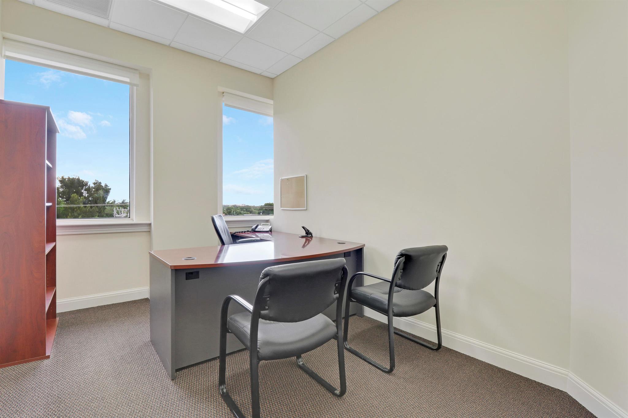 6751 N Federal Highway 400 401 402 403 Property Photo 31