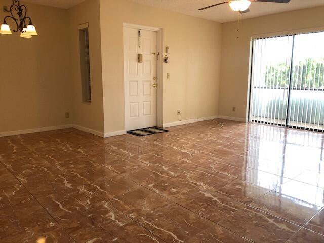 724 Sunny Pine Way E1 Property Photo 5