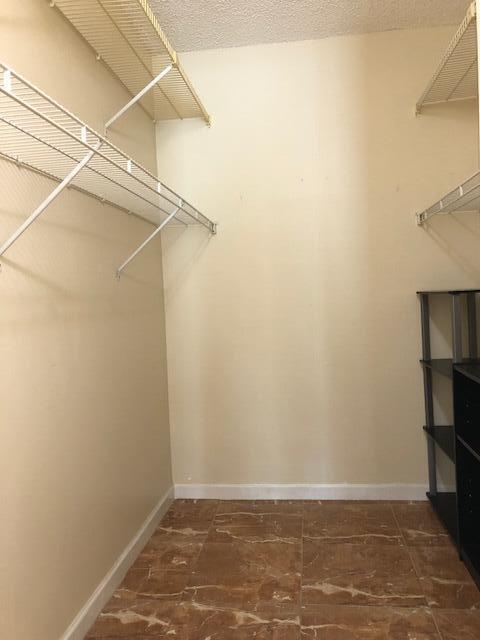 724 Sunny Pine Way E1 Property Photo 10
