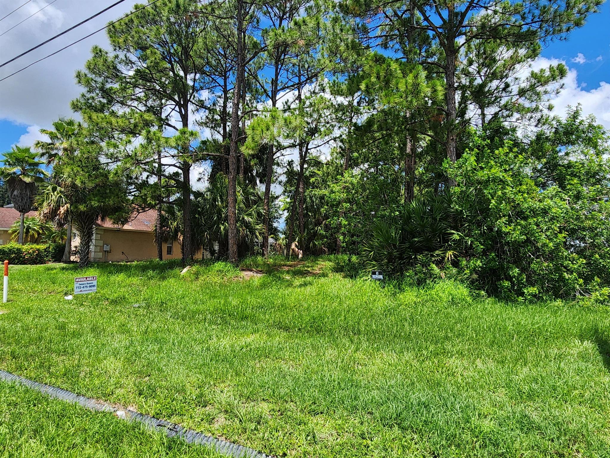 2802 Sw Savona Boulevard Property Photo 17