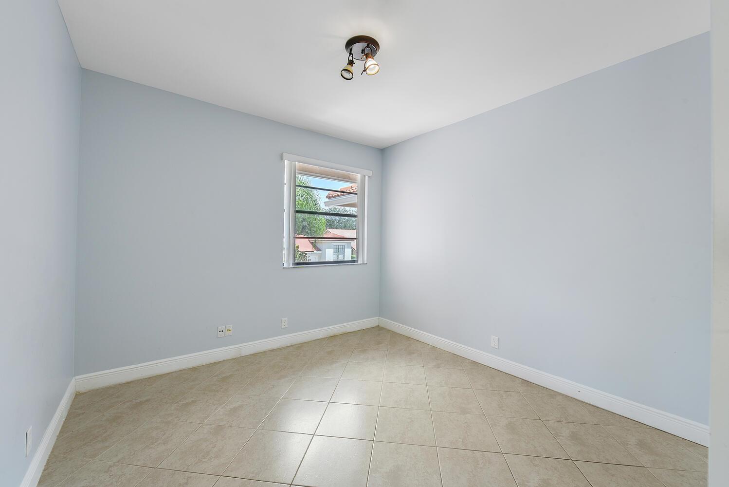8694 Via Reale 4 (61u) Property Photo 14