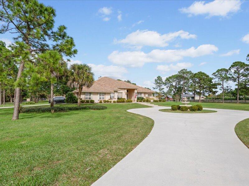 11333 Acme Road Property Photo 4
