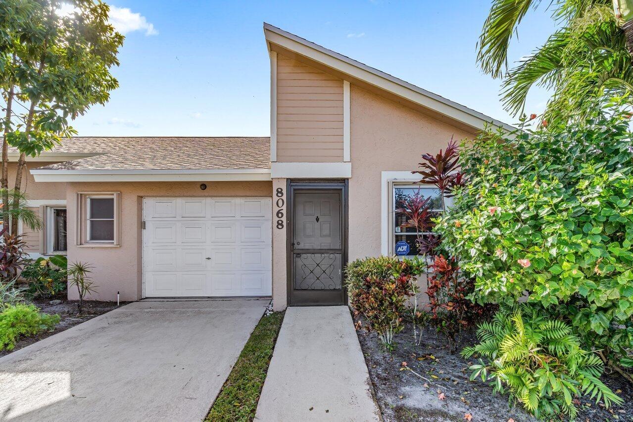8068 Sweetbriar Way Property Photo 4