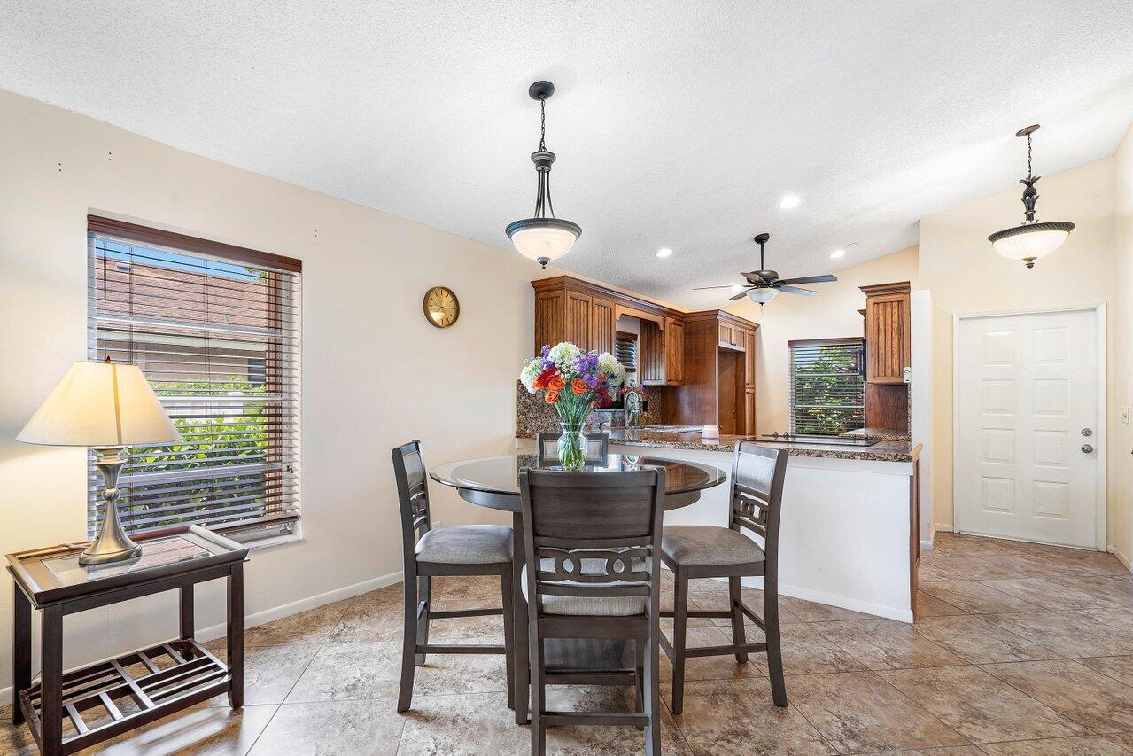 8068 Sweetbriar Way Property Photo 13