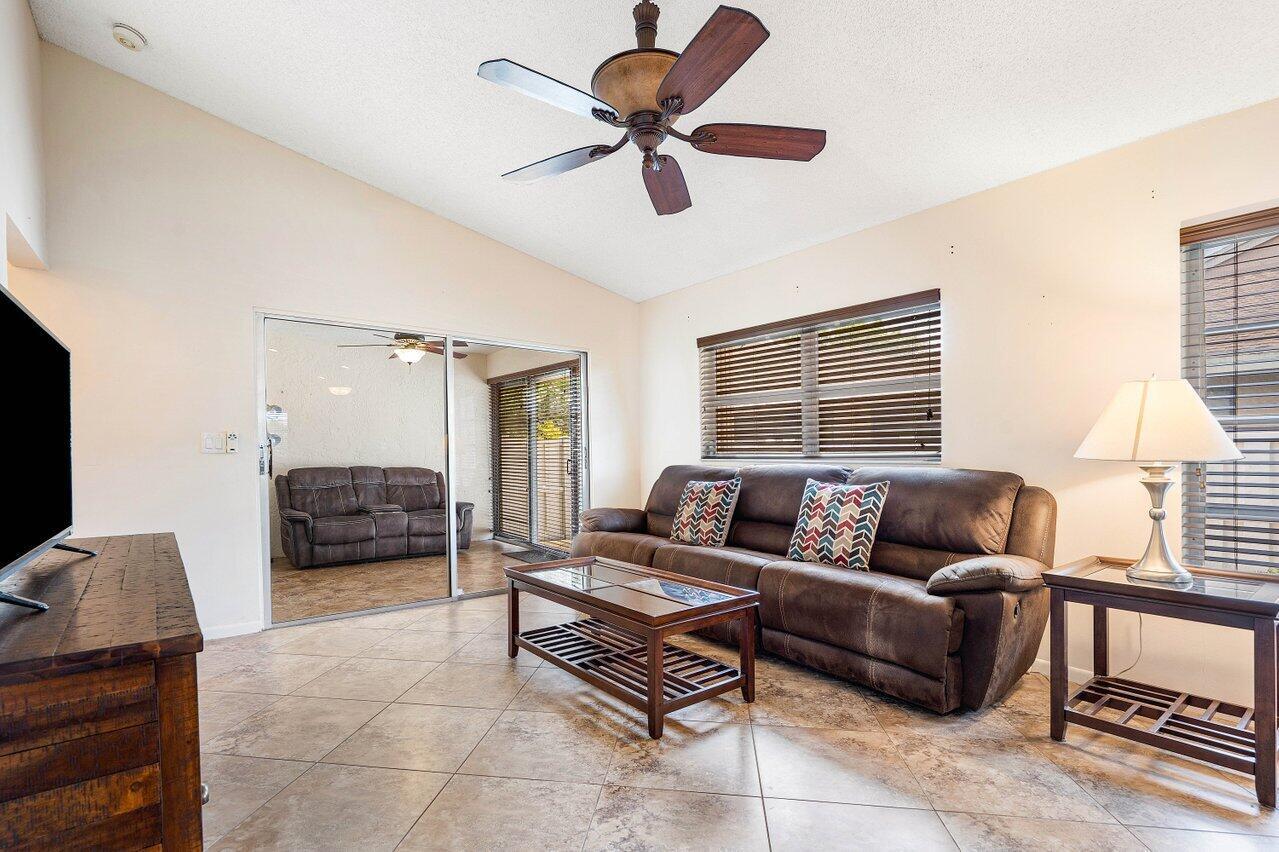 8068 Sweetbriar Way Property Photo 14