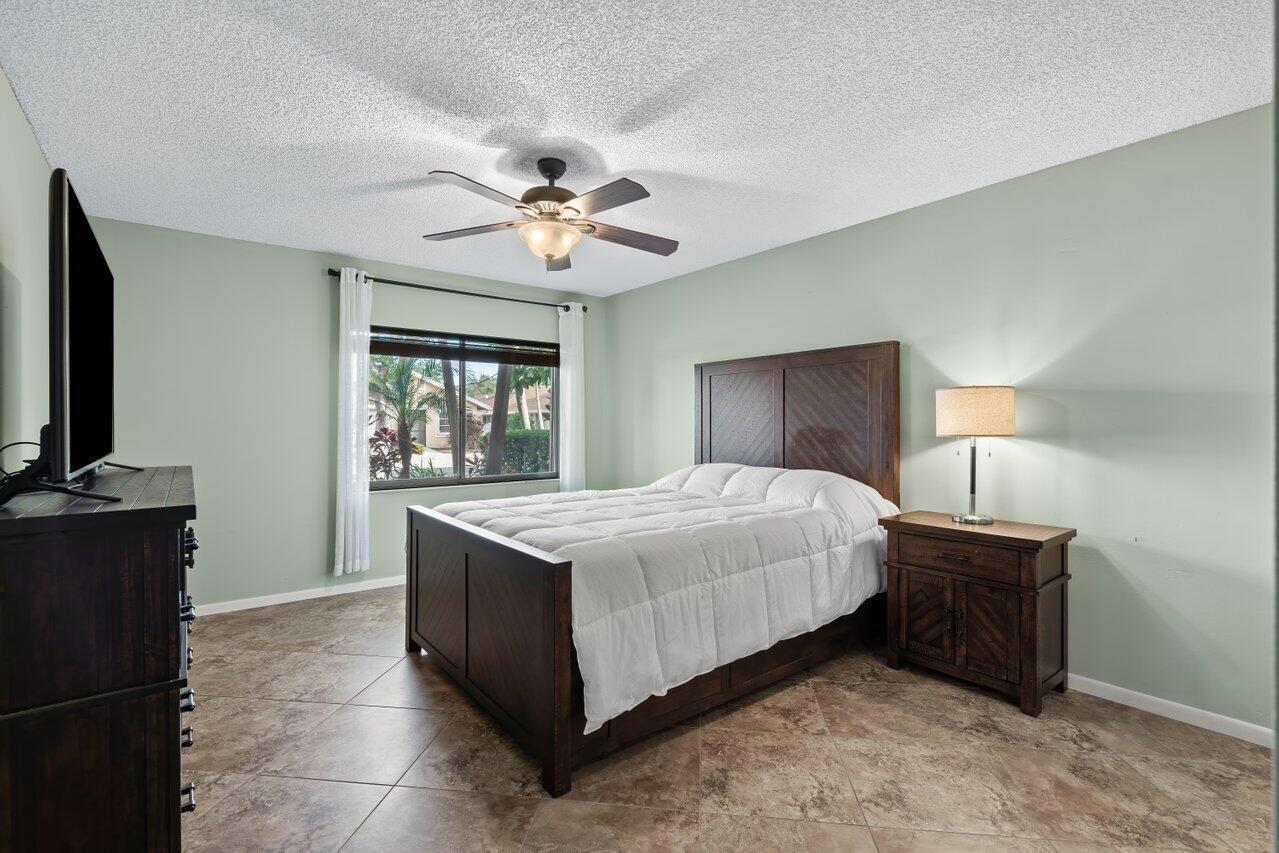 8068 Sweetbriar Way Property Photo 18