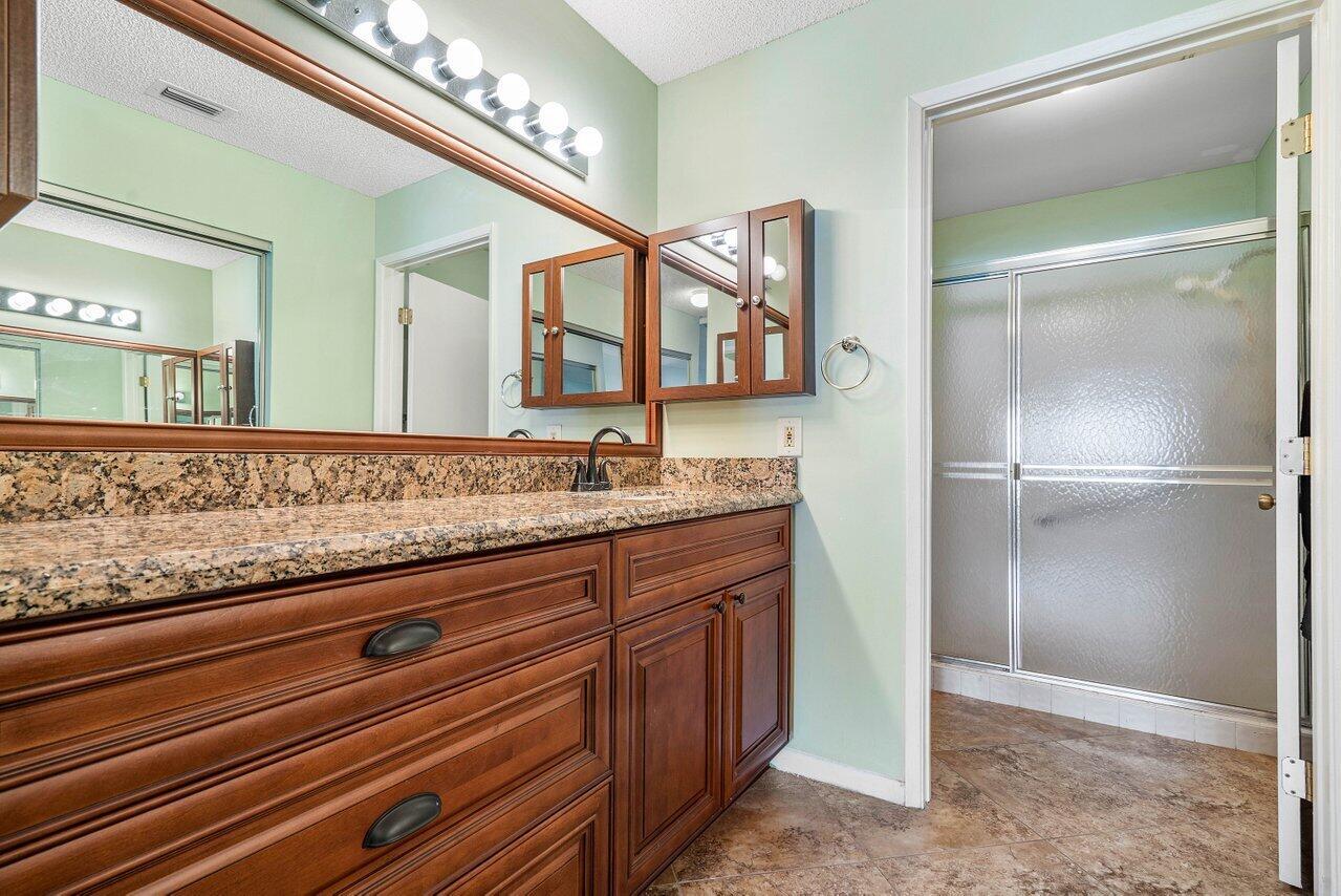 8068 Sweetbriar Way Property Photo 20