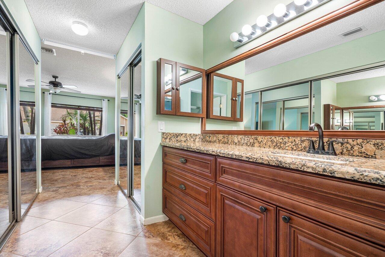8068 Sweetbriar Way Property Photo 21