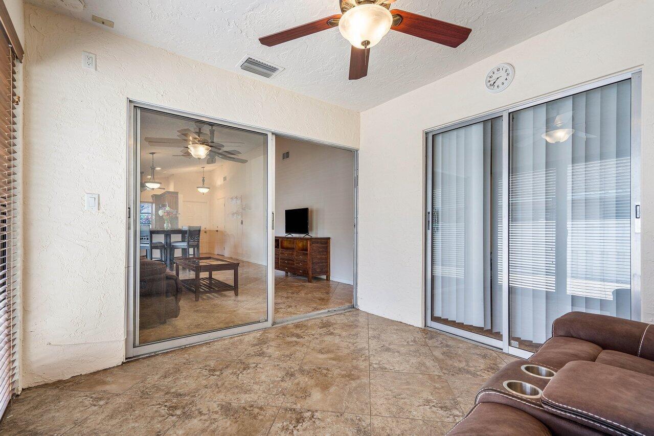 8068 Sweetbriar Way Property Photo 25