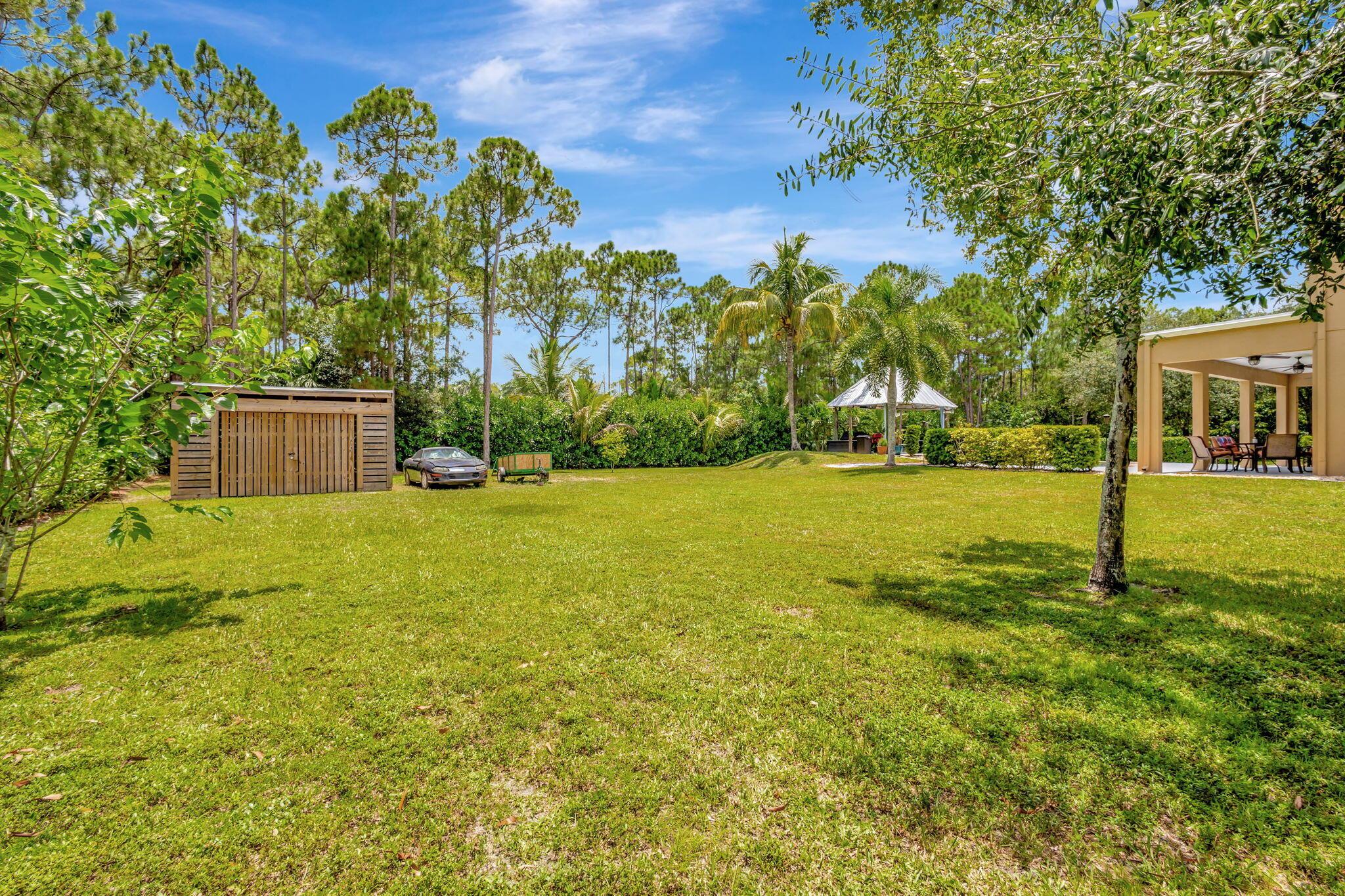 17186 76th Street N Property Photo 39