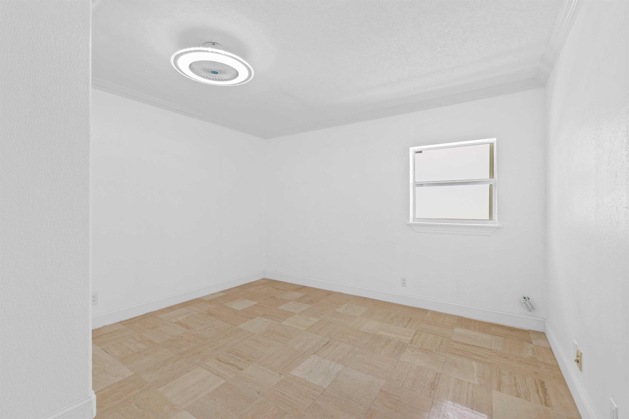 405 Bontona Avenue Property Photo 37