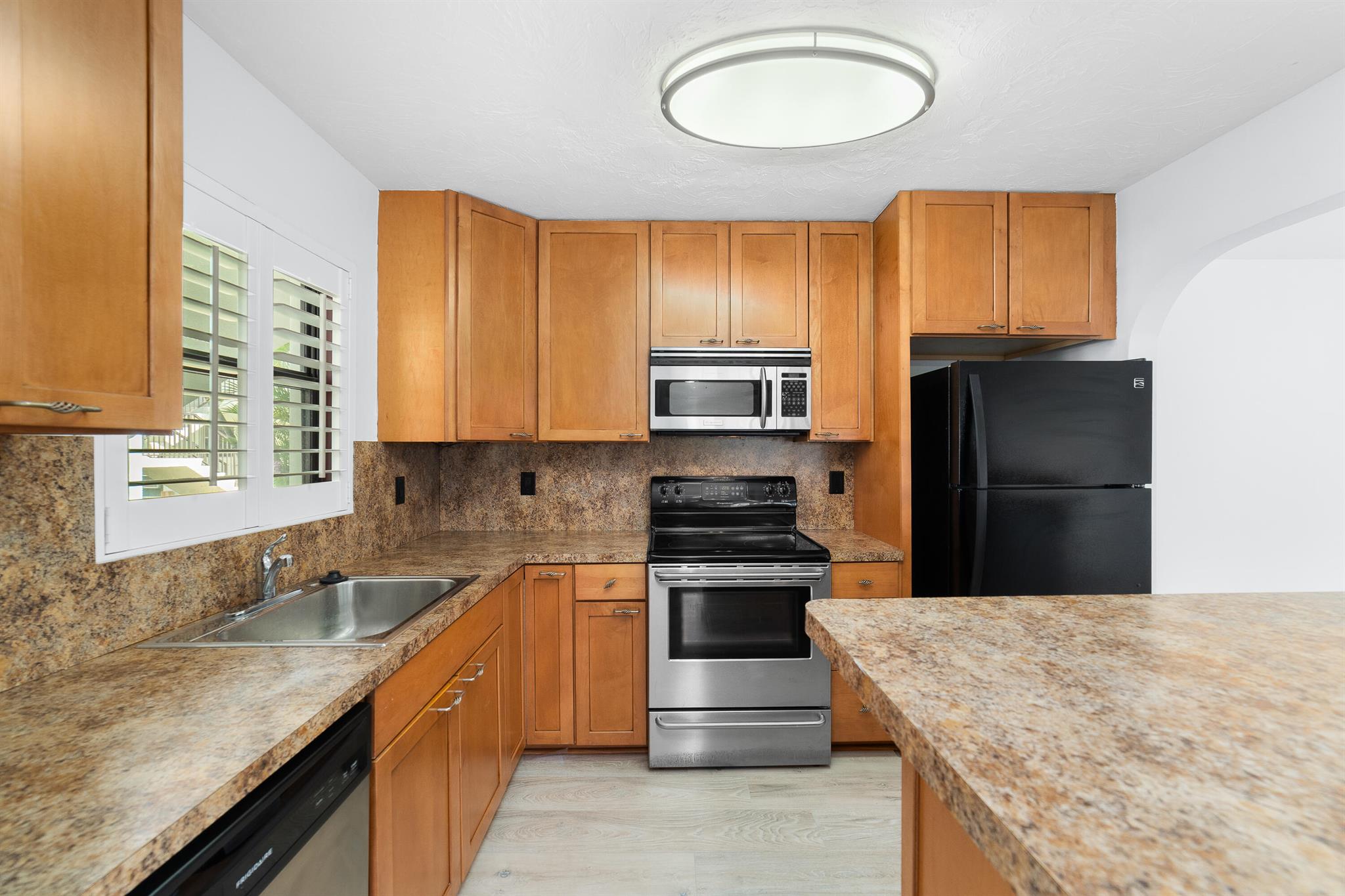 502 Osprey Drive 20b Property Photo 13