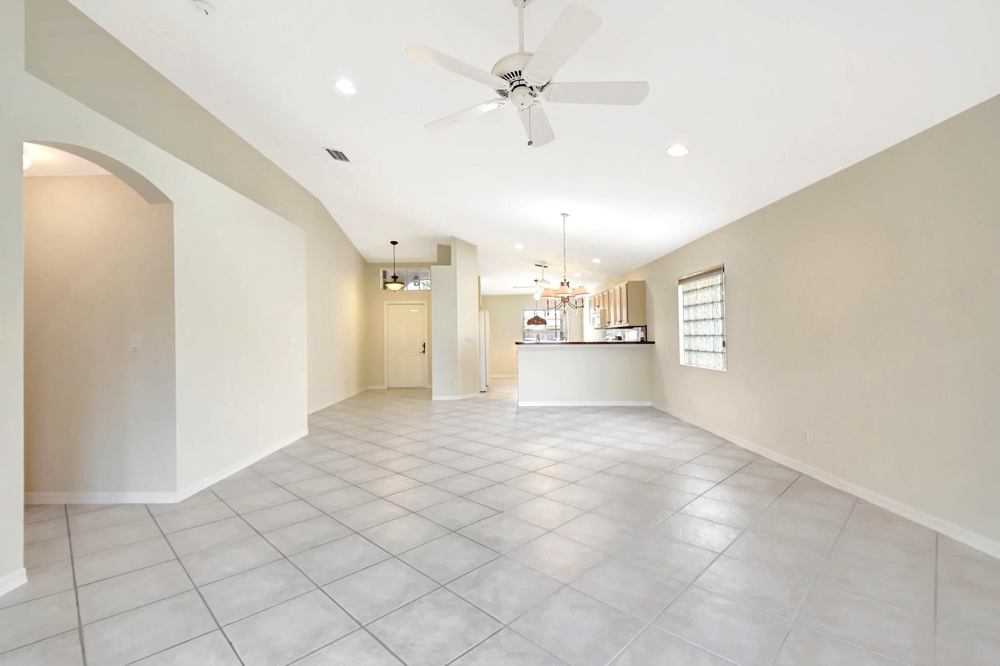 8278 Duomo Circle Property Photo 15