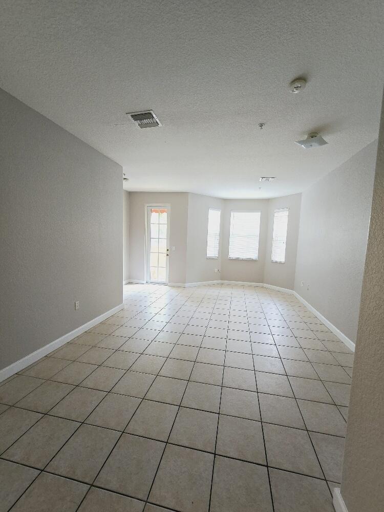 3803 Shoma Drive Property Photo 5