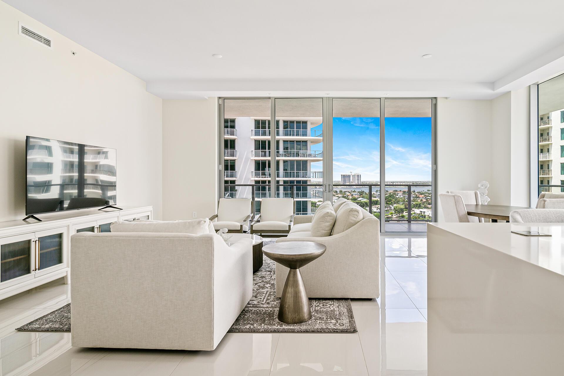3100 N Ocean Drive H-1409 Property Photo 1