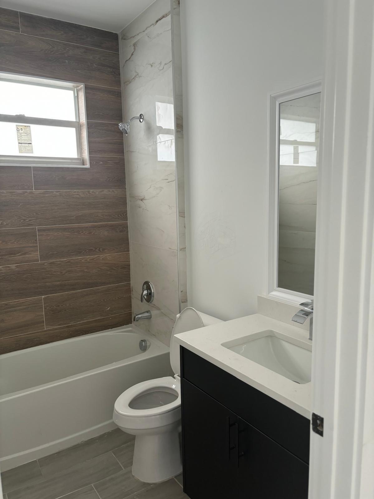 136 Lomas Rd Road Property Photo 9