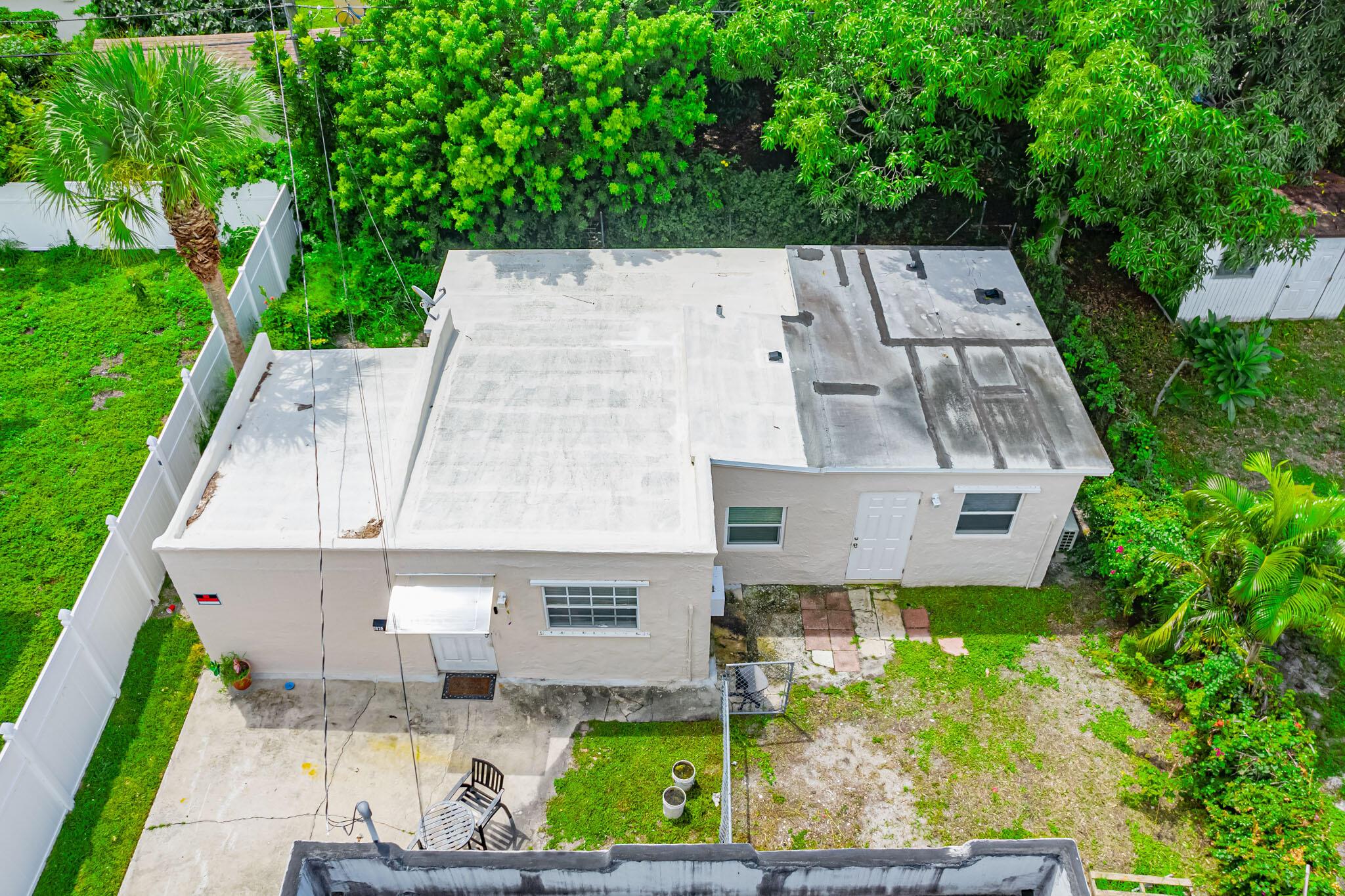 Property Photo 33