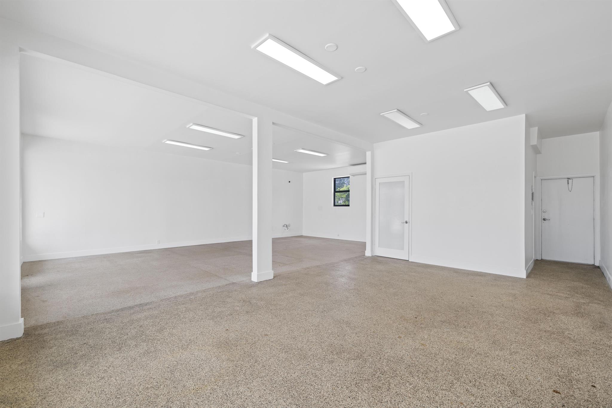 1808/1810 N Dixie Highway Property Photo 11