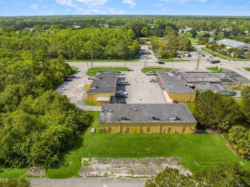 5180 Turnpike Feeder Road 5002,5004,5006,5008,5200 Property Photo 2