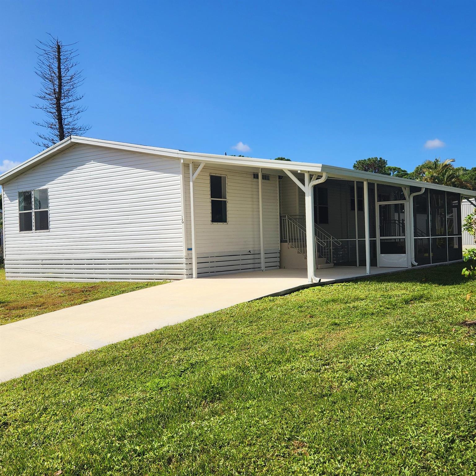 16 Nuevo Leon Road Property Photo