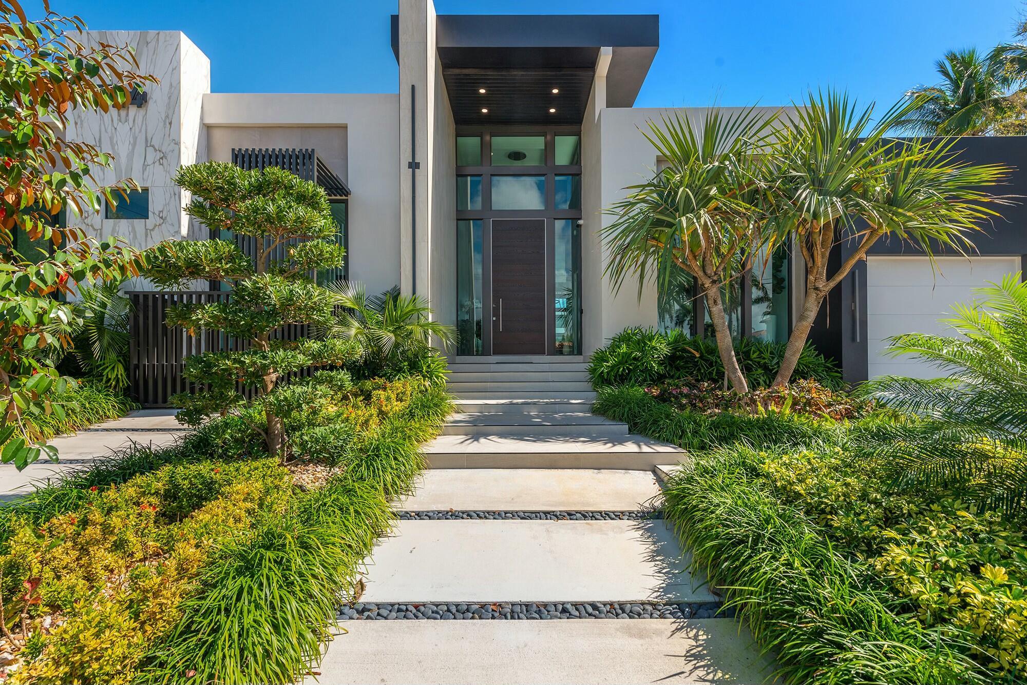 724 Riviera Isle Property Photo 10