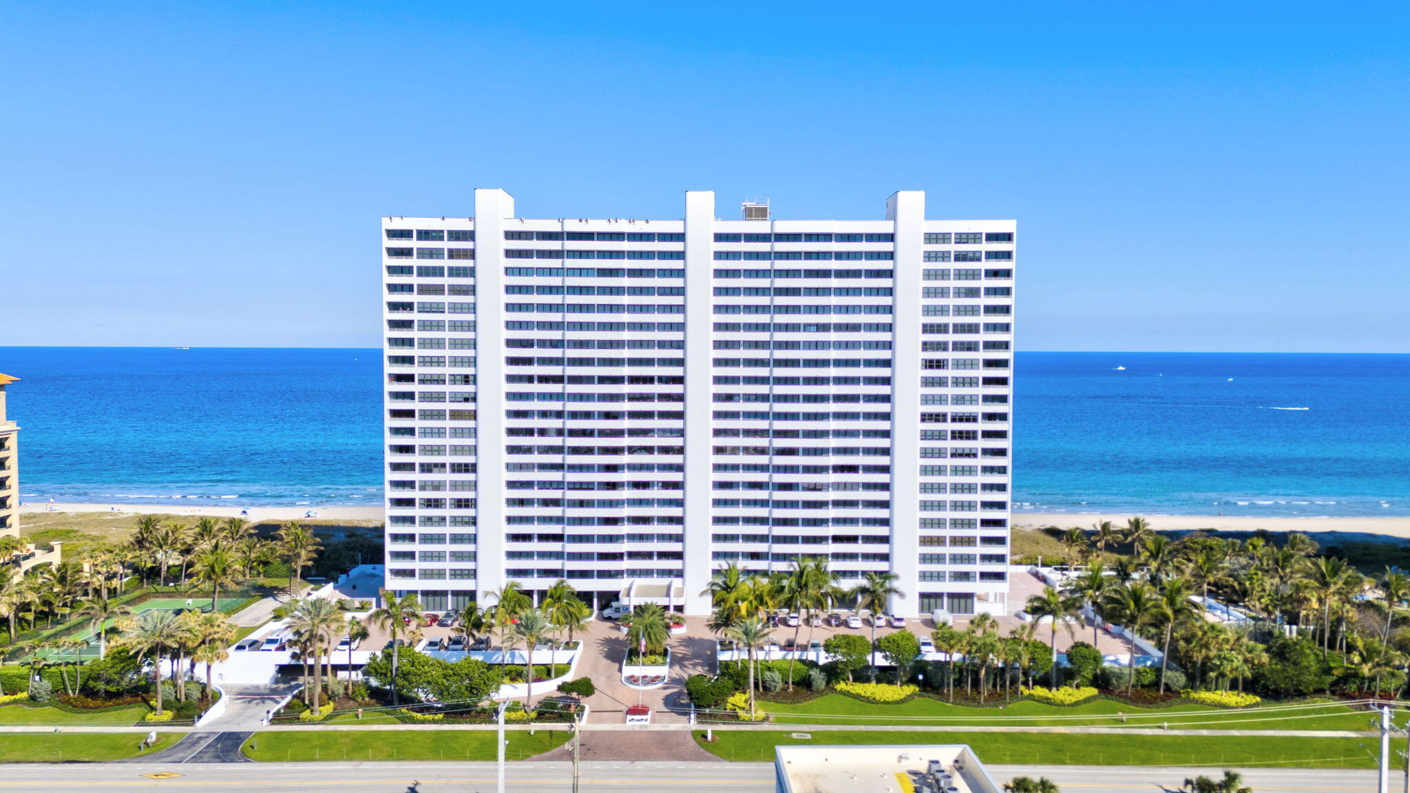 2600 S Ocean Boulevard 9c & 9d Picture