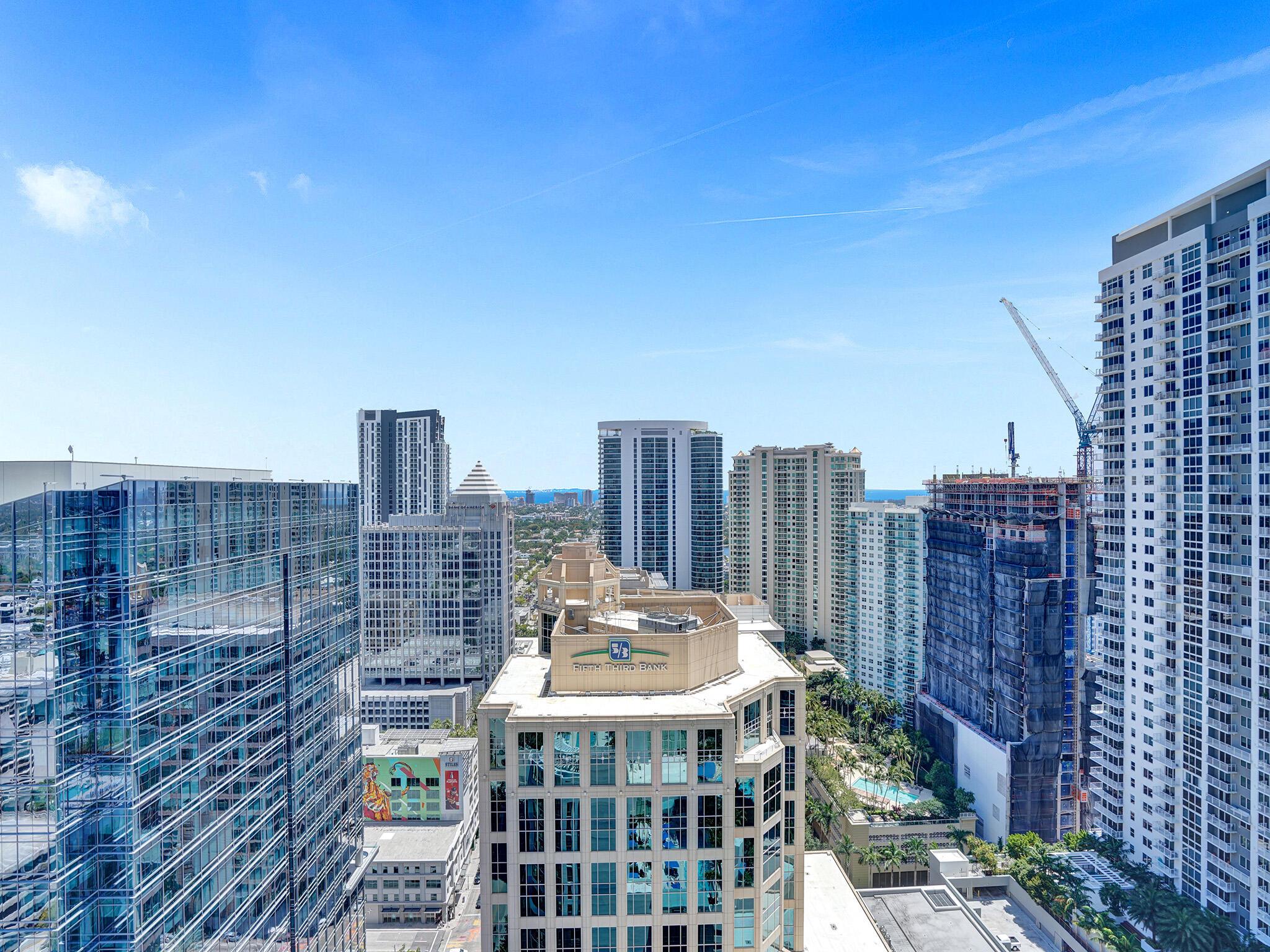 100 E Las Olas Boulevard 3301 Property Photo 18